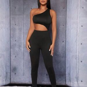 SHEIN Black Sleek Jumpsuit with Streamlined Fit